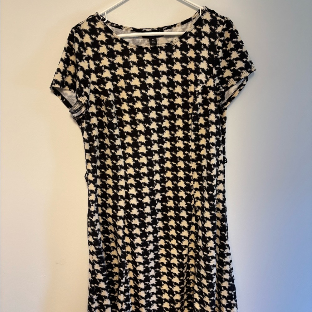 Perceptions Black and White Houndstooth Mini Dress